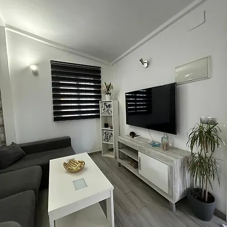 Casita La Luz Pool Parking Barbate